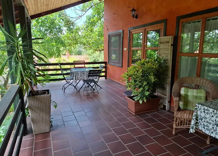 Agyagos Vendeghaz * エゲル